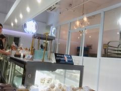 面包甜点陈列柜-欢牛蛋糕屋(萧山万象汇店)
