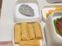 -小茉庐和牛自助火锅(龙湖万达店)