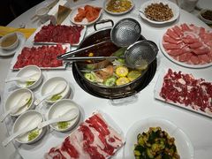 -犇鼎牛潮汕牛肉火锅(新辰里学清路店)