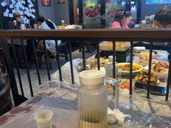 -老街烧烤大排档·地道湖北菜·龙虾馆(汉口火车站店)