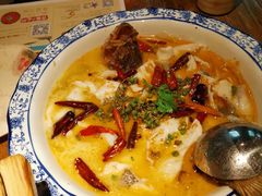 招牌酸菜鱼-胡桃里音乐酒馆(白云五号T5 MALL店)