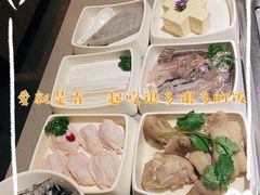 -海底捞火锅(高新万达广场店)
