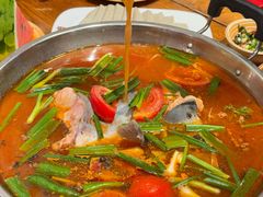 -亮欢寨酸汤鱼(沙冲路店)