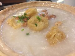 -新大咀港式茶餐厅(宝山万达店)