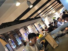大堂-喜茶(上海正大广场店)
