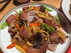 腊肉炒笋干-一个叫川的地方(麒麟新天地店)