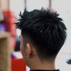 -Devilhands Barbershop男士理容店