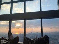 -瑞吉酒店·The Drawing Room闲逸廊·云端下午茶·夜奢Whiskey