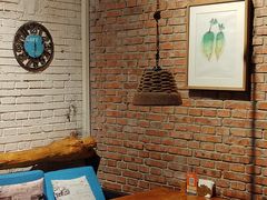 -苹果树下艺术餐厅(宋庄店)