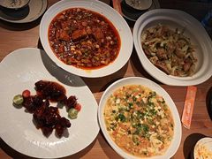 -临界音乐酒馆·小龙虾·江湖菜(华熙LIVE·鱼洞店)