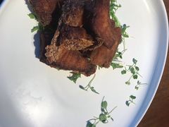 上海本帮熏鱼-上海小南国(正大店)