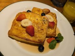 -JINNS锦时 steak&pizza(浸信会礼拜堂旧址店)