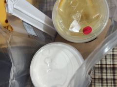 -奈雪的茶(亨特国际广场店)