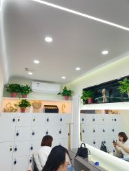 -相约芊艺护肤造型