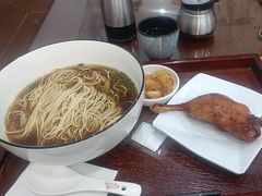 -百年老字号·观振兴蟹黄面·三虾面·苏式面(观前街富仁坊巷店)