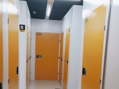 -安东易迷你自助仓储寄存仓库(杨浦店)