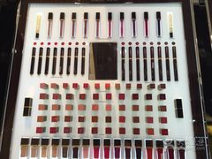 -文艺复兴百货(米兰大教堂广场店)