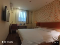 -如家酒店·neo(北京传媒大学西门传媒地铁站店)