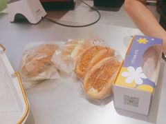 -顶东面包花园·生日蛋糕(太平店)