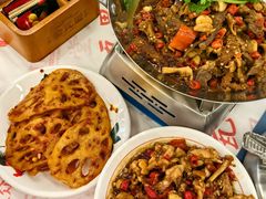 -堂瓦里·33年传统赣菜(第一街区店)