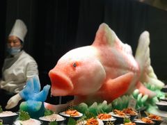 -雍和会海鲜姿造自助(湖东路店)