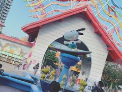 -史努比缤纷世界