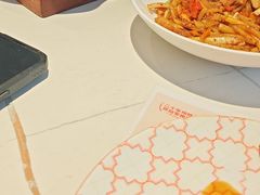 -阿瓦山寨·湘菜现炒·剁椒鱼头王(咸阳总店)
