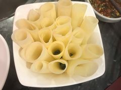 -热火朝天鲜切牛肉火锅(南强街巷店)