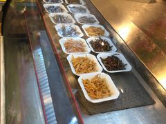 自助取餐区-刘氏三和面馆