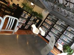 -闵行城市书房凤凰馆