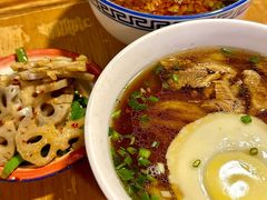-矮子粉店1985·长沙米粉(湘春路店)