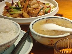 -九道菜有鸡鱼头(石鼓路店)