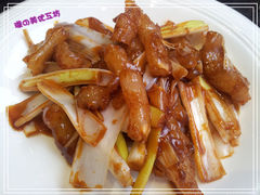 葱烧蹄筋-闫府私房菜·百年鲁菜(恒隆店)