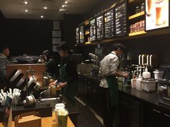 -星巴克臻选(郑州国贸360广场店)