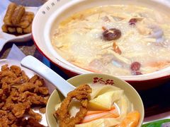 -三人行骨头王火锅(长寿店)