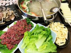 -乡土黄·鲜牛肉火锅·小龙虾(兴业街店)