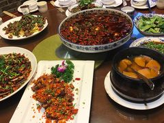 -阿巴佬渝菜主题餐厅