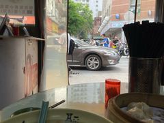 -食惠里小笼包面馆(越秀店)