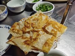 -冰冰龙虾·江湖菜·花园江景餐厅