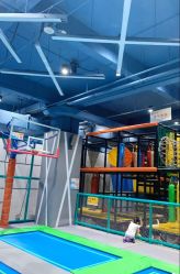 -反弹蹦床公园·亲子乐园·团建·派对(尚品奥莱店)