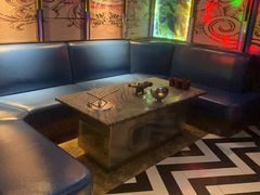 -奉化一页时尚KTV(奉化店)