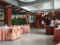 -华庭食府(光明店)