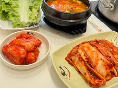 -英子补身汤(海兰路店)
