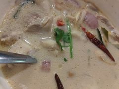 -金厨泰国餐厅·全泰籍厨师料理(拱北店)