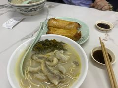 -明呈黄鱼面馆(斜土路店)