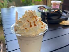 -J Create城市露营咖啡·简餐·宠物(上海动物园店)