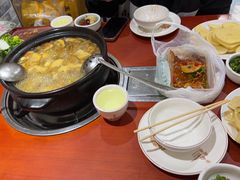 -菌之家·专业纯野生菌火锅·特色炒菌