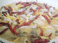 -江渔儿酸菜鱼·拔草餐厅(虎门君乐汇店)