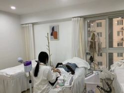 -凡碧诗毛孔清洁收细