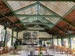 -喜洲吧·江畔老船厂·庭院餐厅(喜临院店)